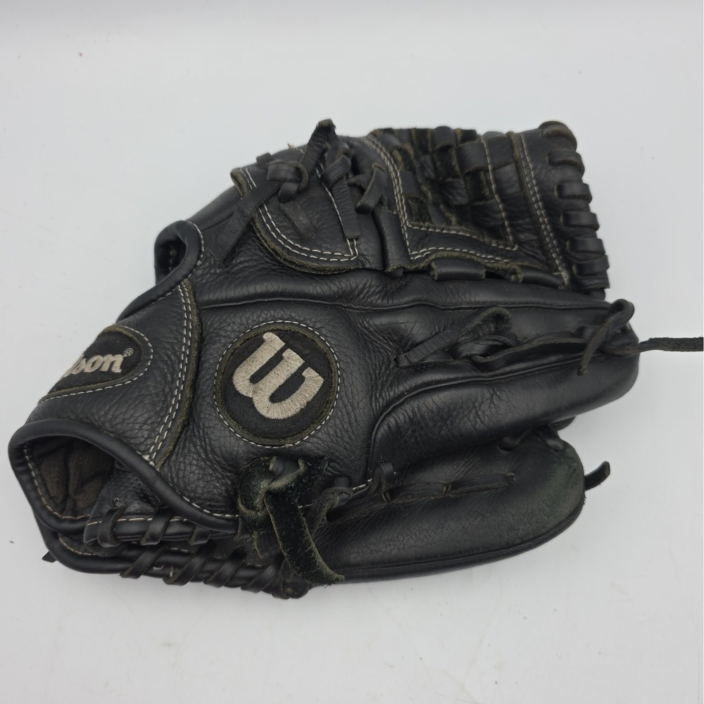 Wilson A500 11" Youth Baseball Glove RHT A0500BB11XX